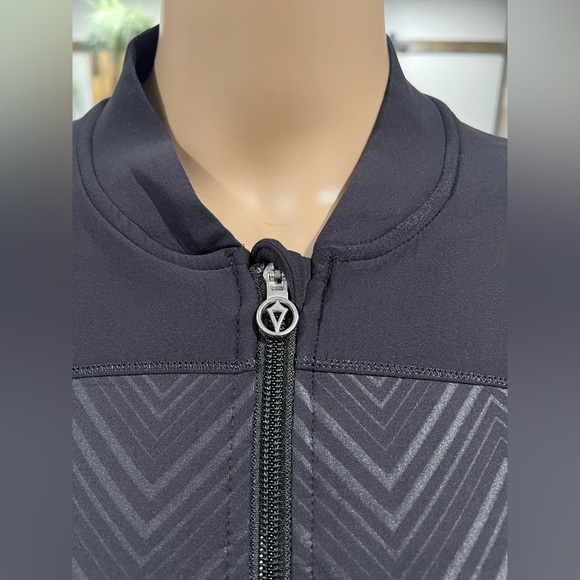 Ivivva Lululemon Black Chevron Scuba Bomber Jacket Size 12 - Picture 13 of 13